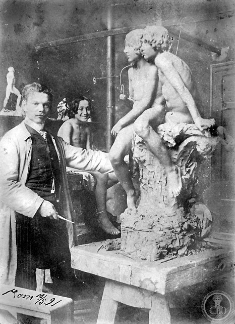 Villino Hüffer — via Wikimedia Commons