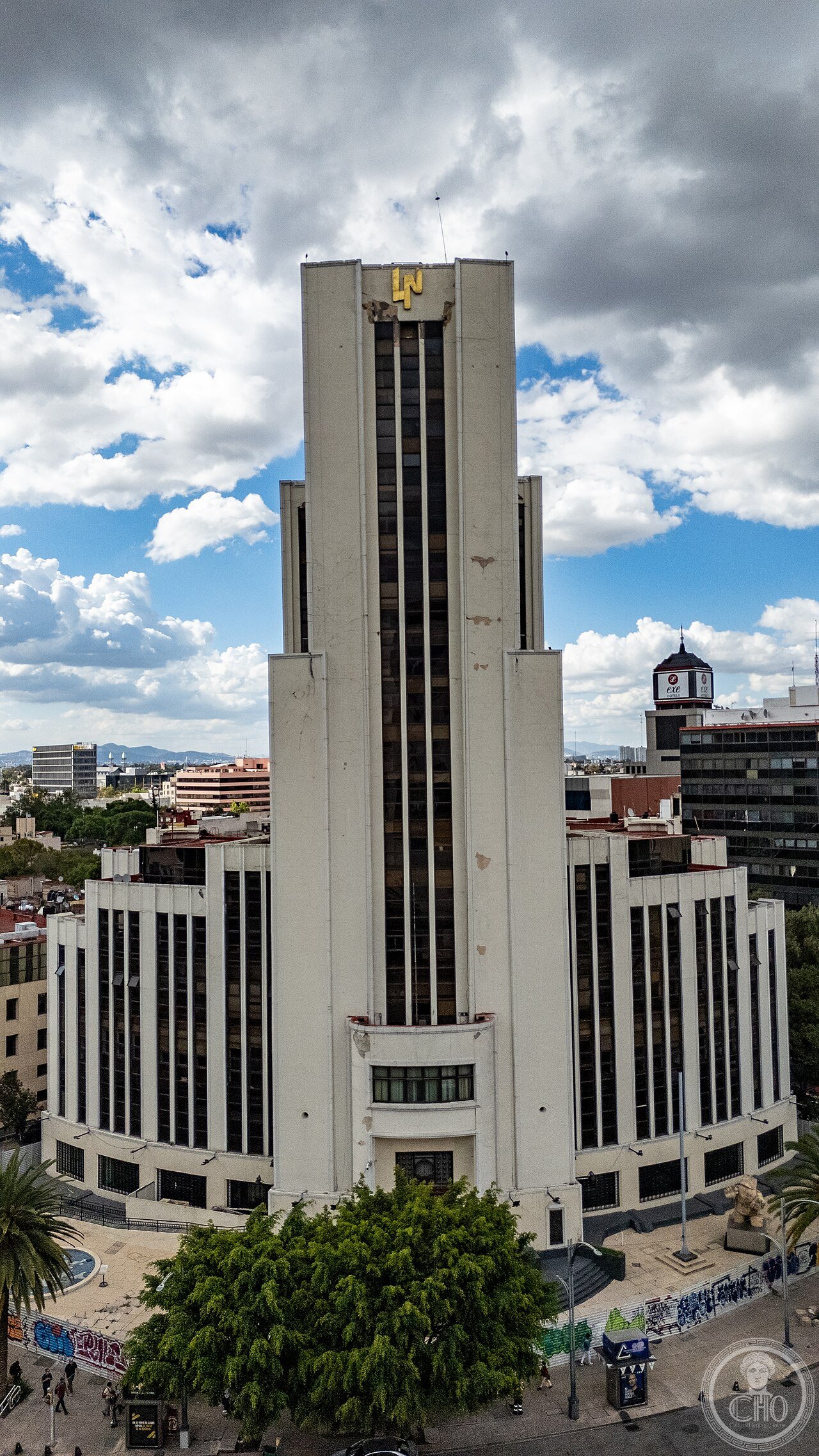 El Moro Building (Loteria Nacional)