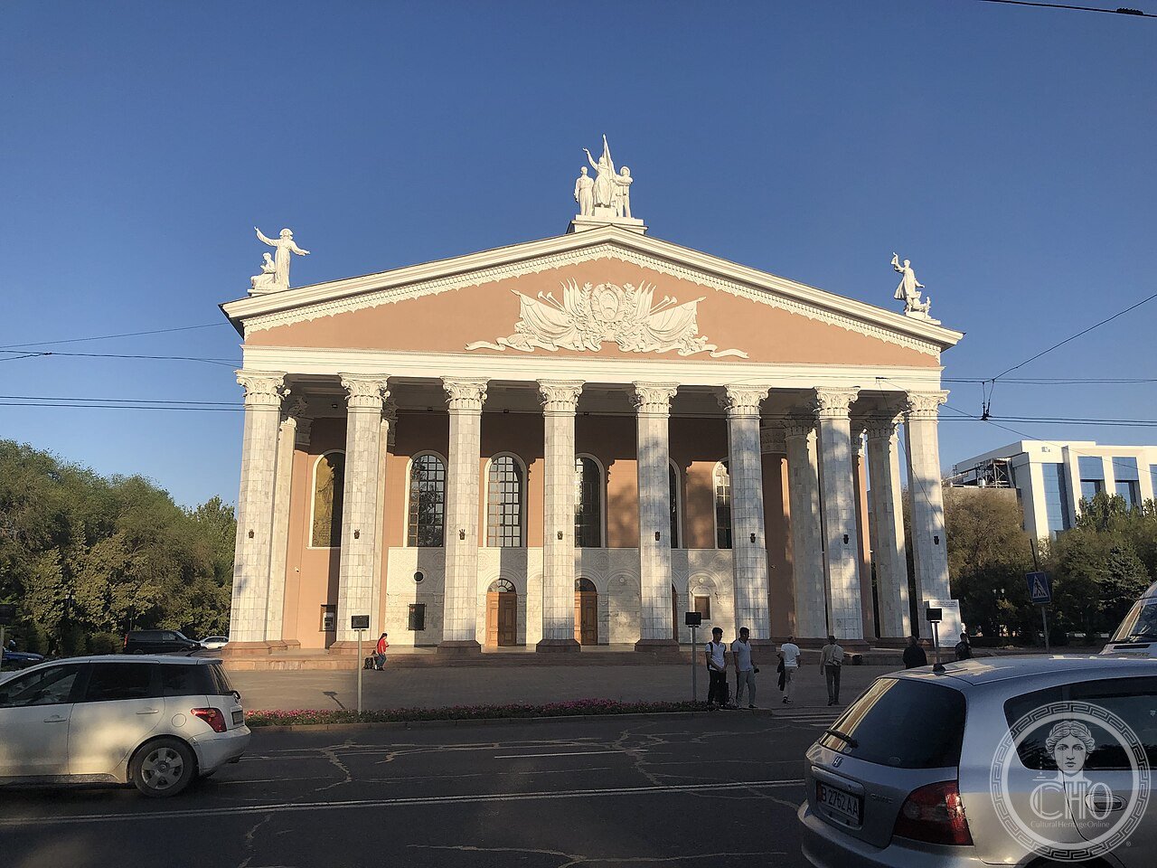Kyrgyz National Opera and Ballet Theatre, Bishkek