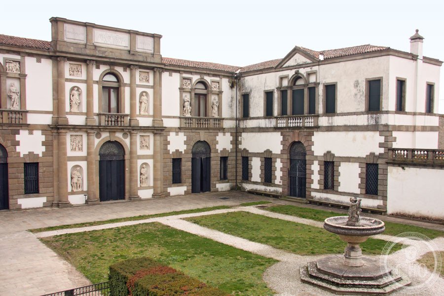 Villa Duodo — via Wikimedia Commons Villa Duodo — via Wikimedia Commons