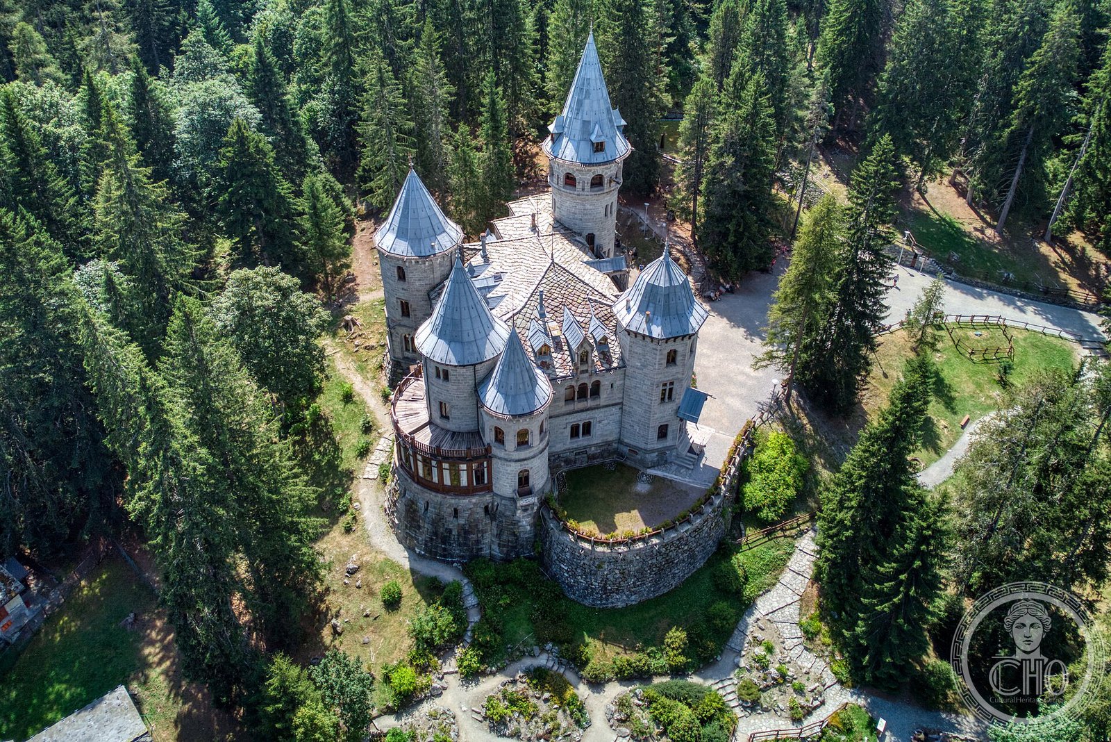 Savoia Castle — via Wikimedia Commons Savoia Castle — via Wikimedia Commons