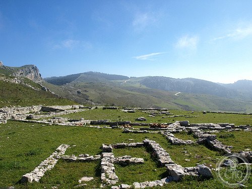 Monte Adranone — via Wikimedia Commons