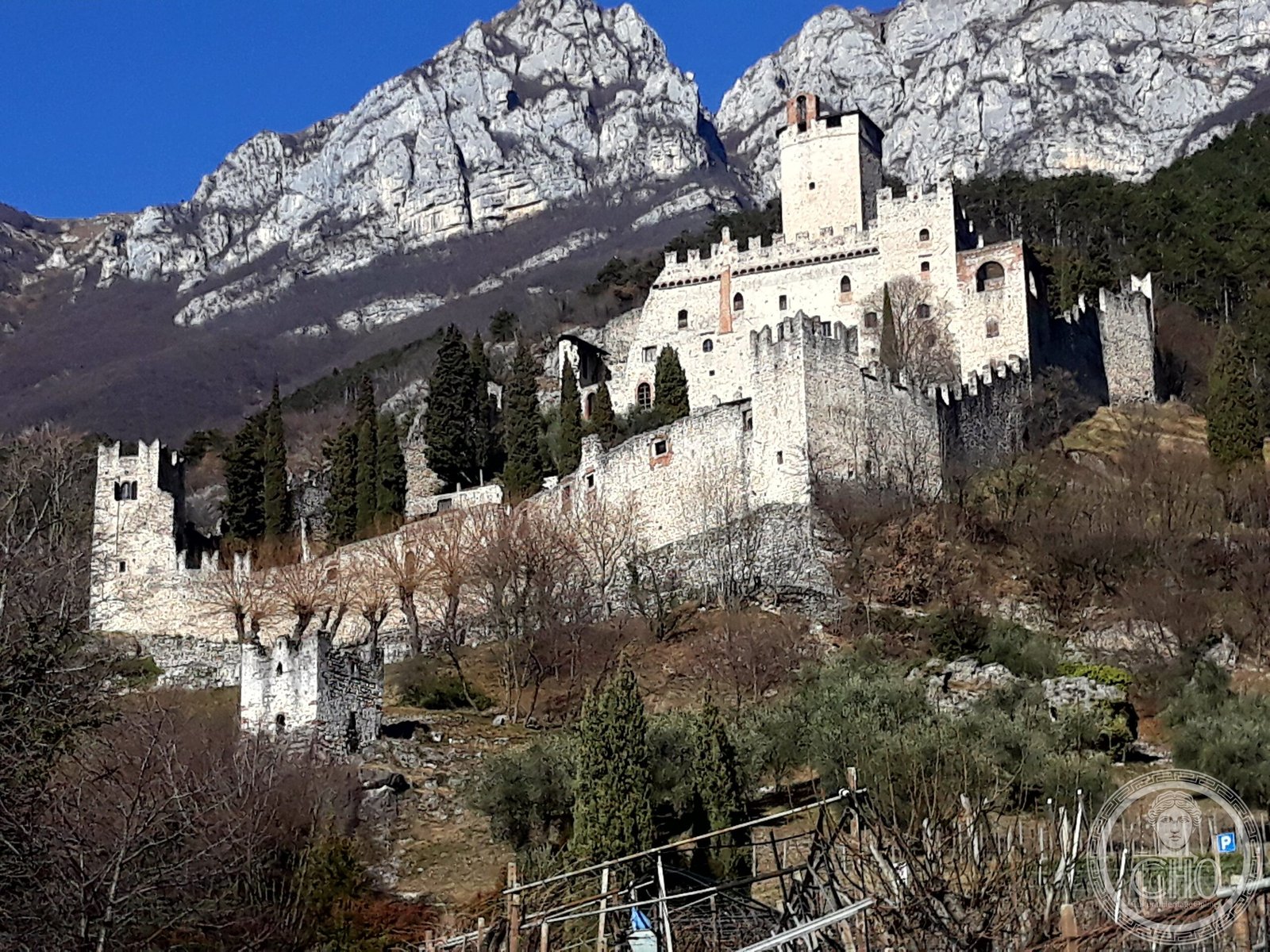 FAI – Sabbionara Castle of Avio — via Wikimedia Commons
