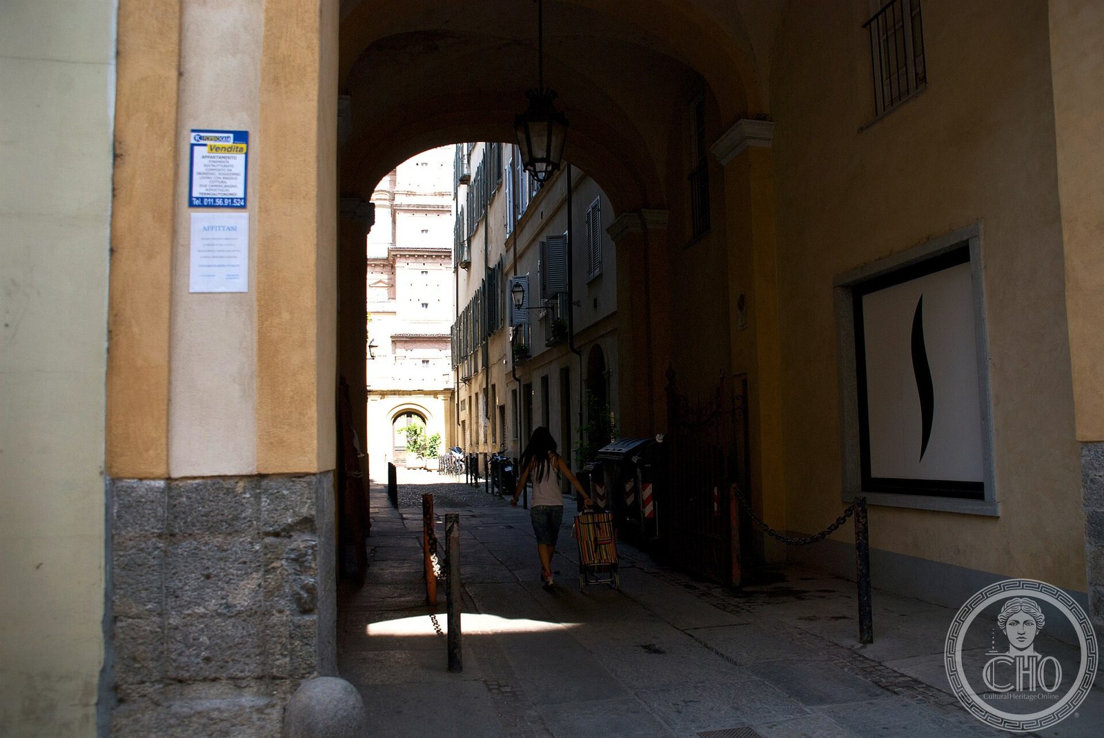 Real Chiesa di San Lorenzo — via Wikimedia Commons