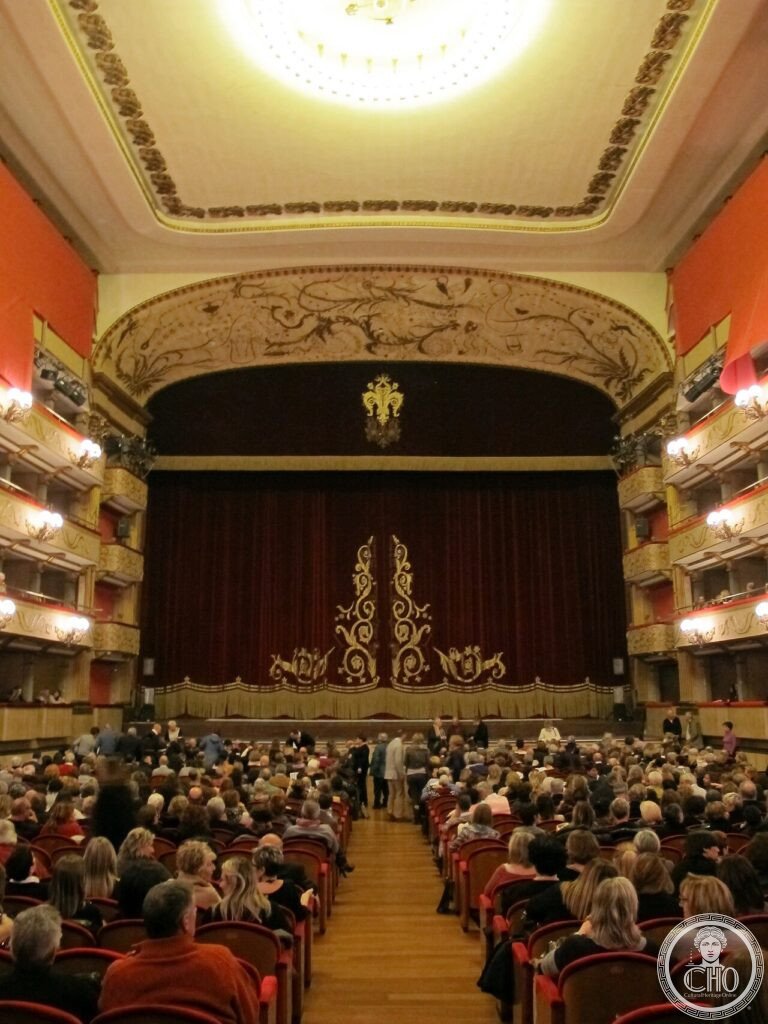 Verdi Theater – Virtual Tour 360° — via Wikimedia Commons