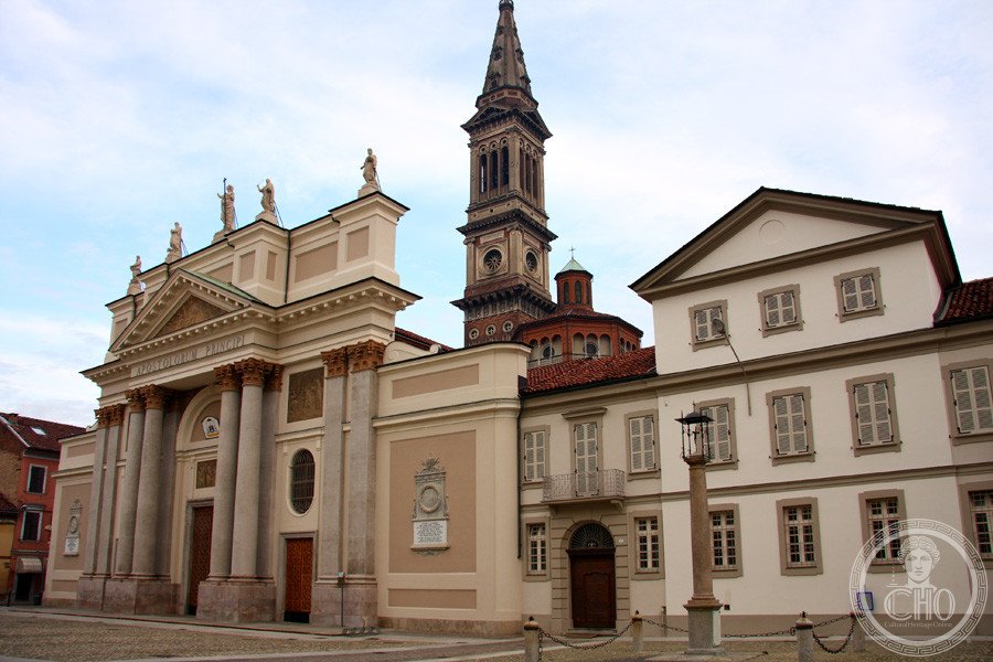 Alexandria Cathedral – Cathedral of Saints Peter and Mark — via Wikimedia Commons