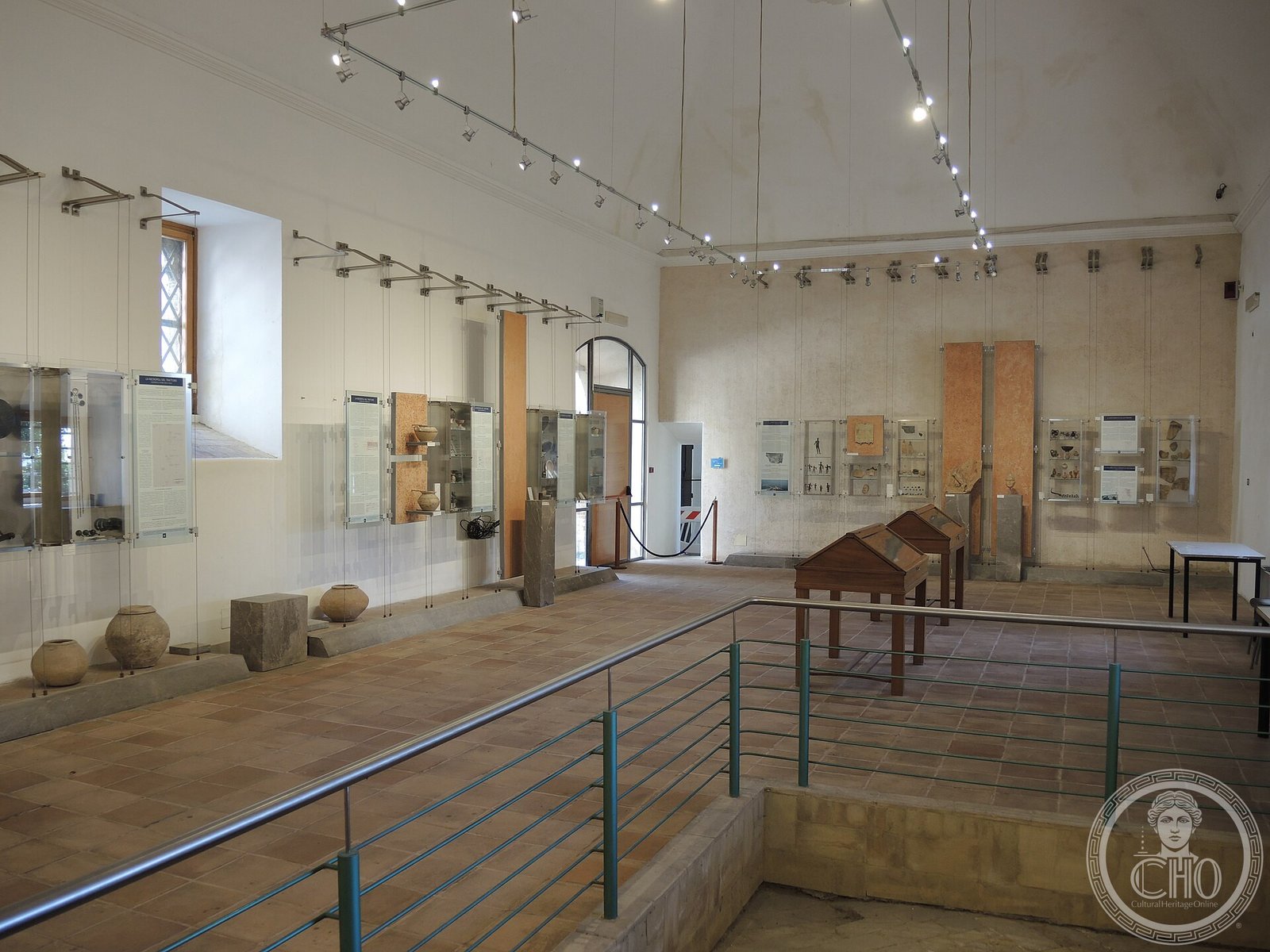 The d’Avalos Palace – Archaeological Museum, Ancient Costume and Art Gallery — via Wikimedia Commons