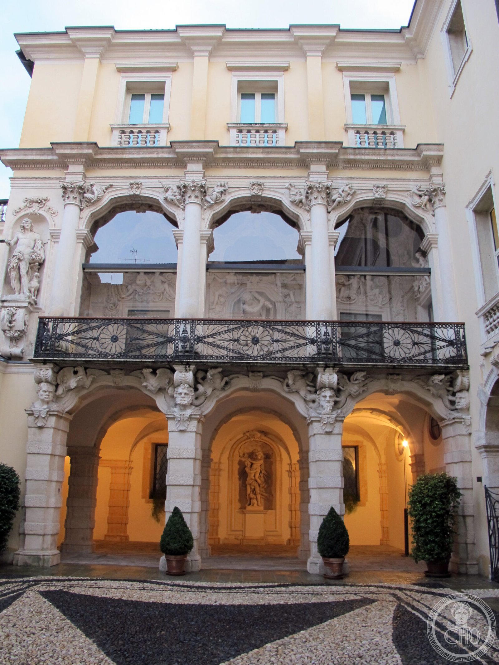 Palace Galleries Mountain Lions — via Wikimedia Commons