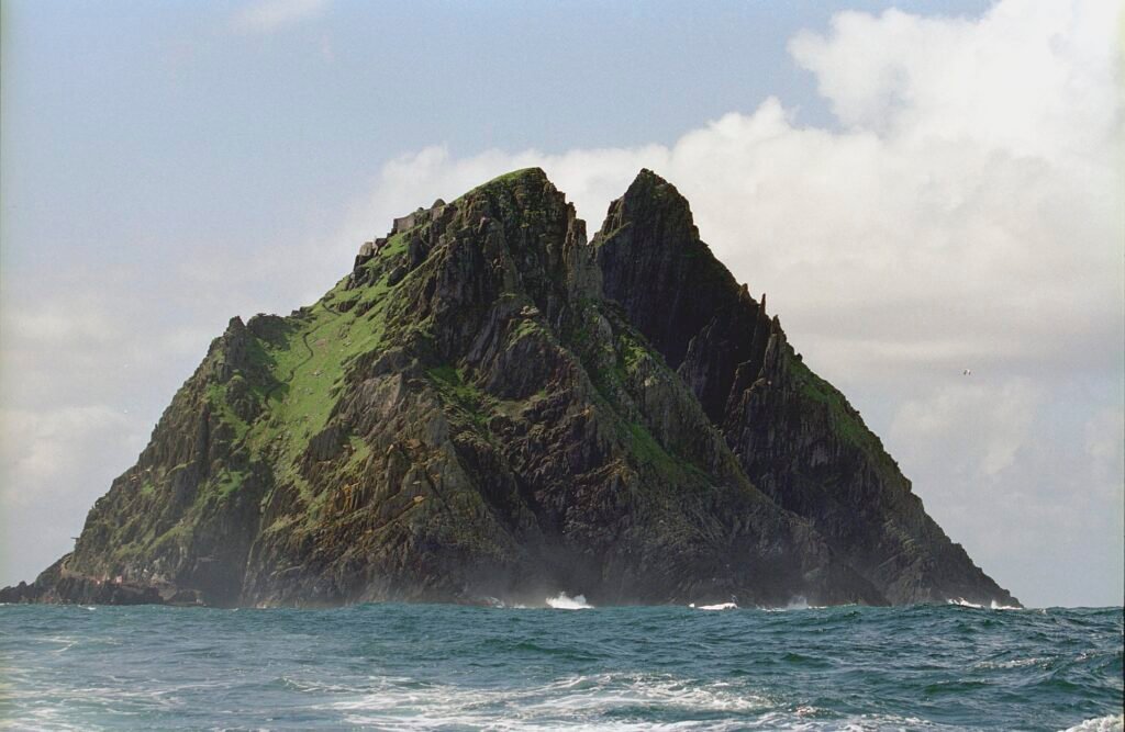 Star Wars: The Force Awakens \& The Last Jedi — Filming at Skellig Michael