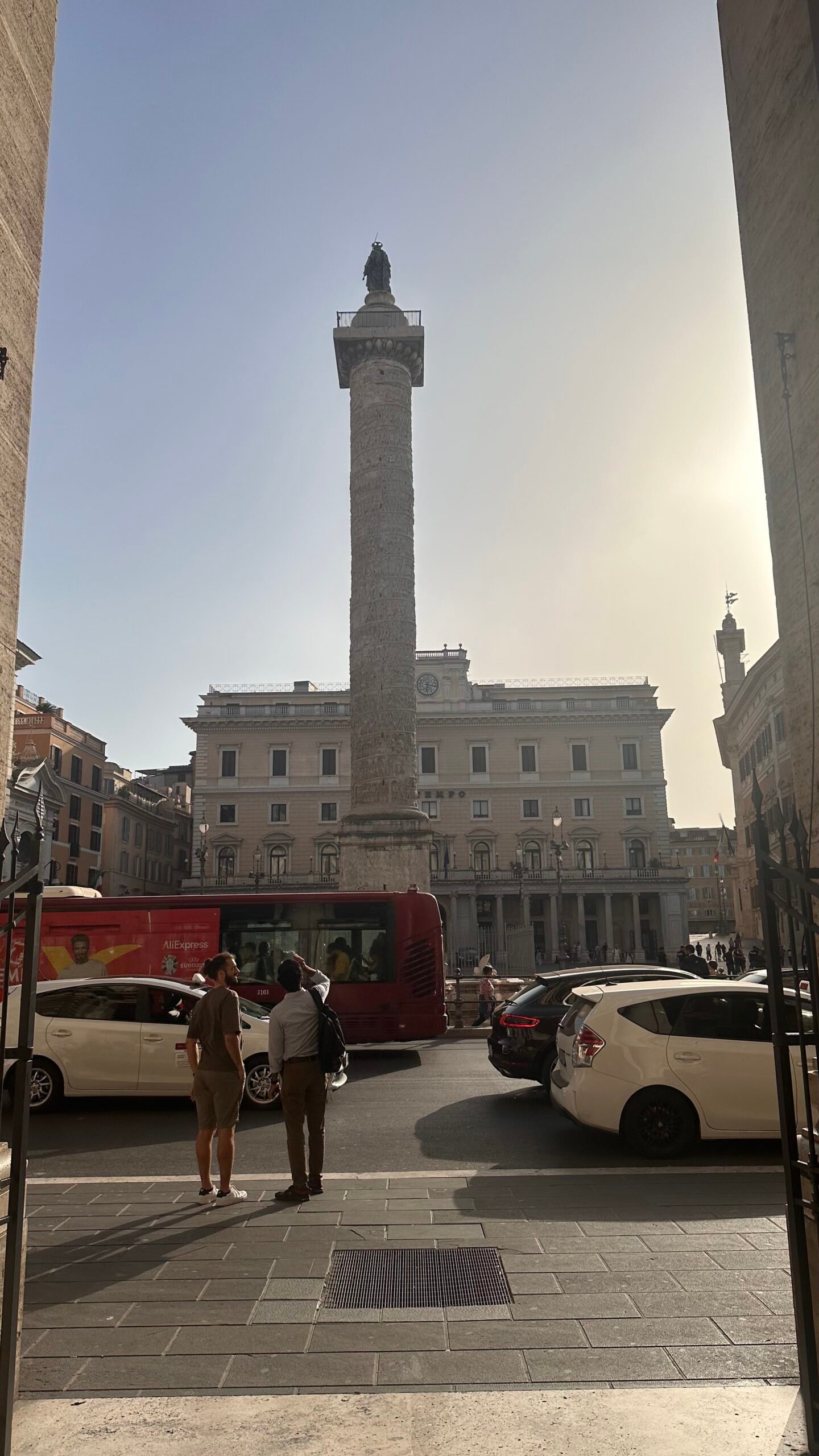 Rioni di Roma: III Rione Colonna dalla Colonna di Marco Aurelio a S. Lorenzo in Lucina