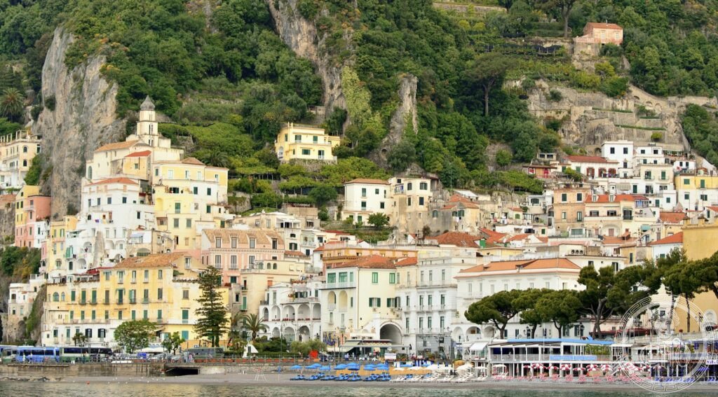Costiera Amalfitana terrazze limoneti paesaggio culturale Positano Amalfi Campania SA UNESCO 1997