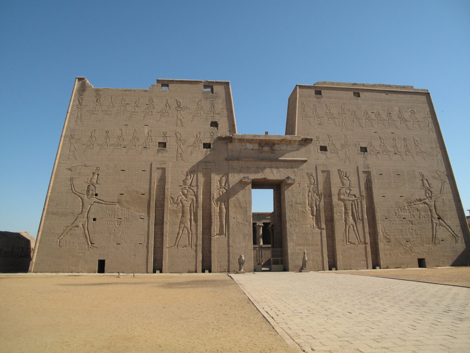 Massive pylon gateway of the Temple of Horus at Edfu, Upper Egypt