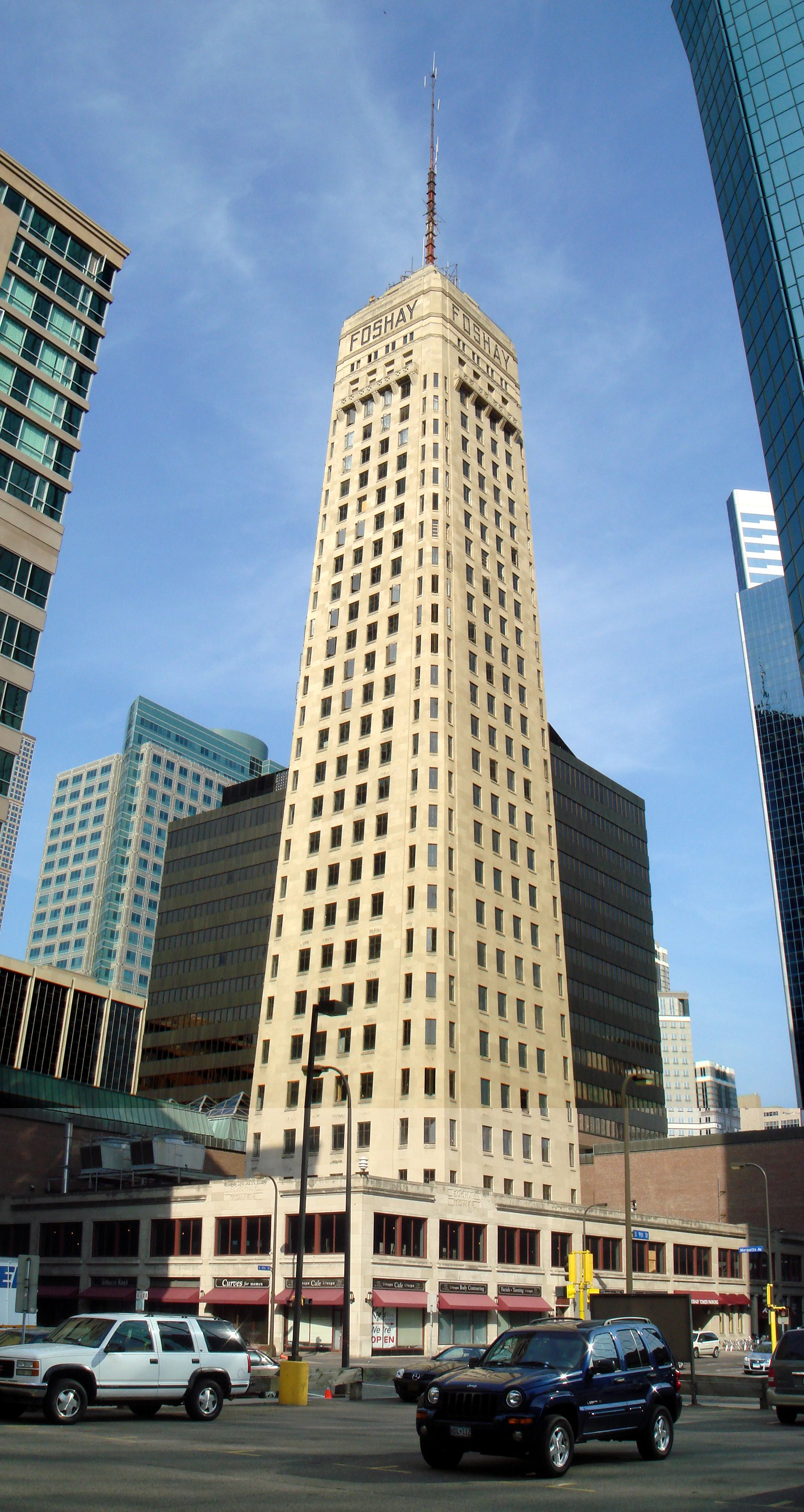 Foshay Tower, Minneapolis — Art Deco obelisk skyscraper at 9th Street and Marquette Avenue, 1929