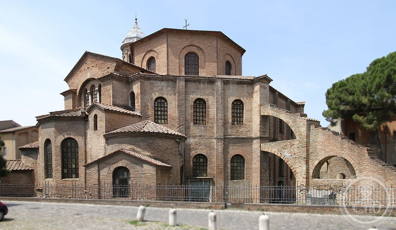Basilica di San Vitale (VI° secolo) vista dalla Chiesa di Santa Maria Maggiore - panoramio