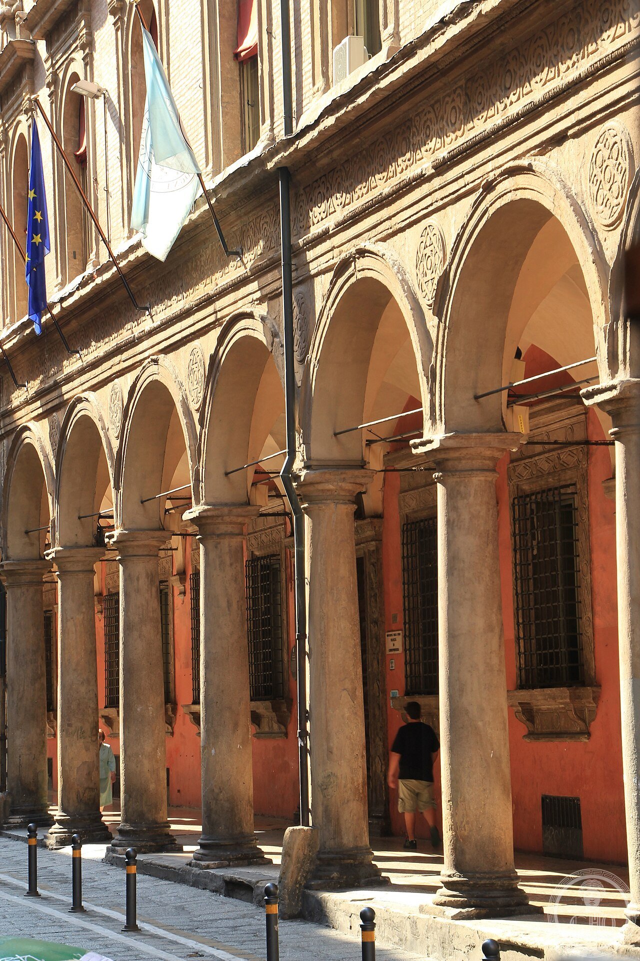 Bologna elegant Arcade