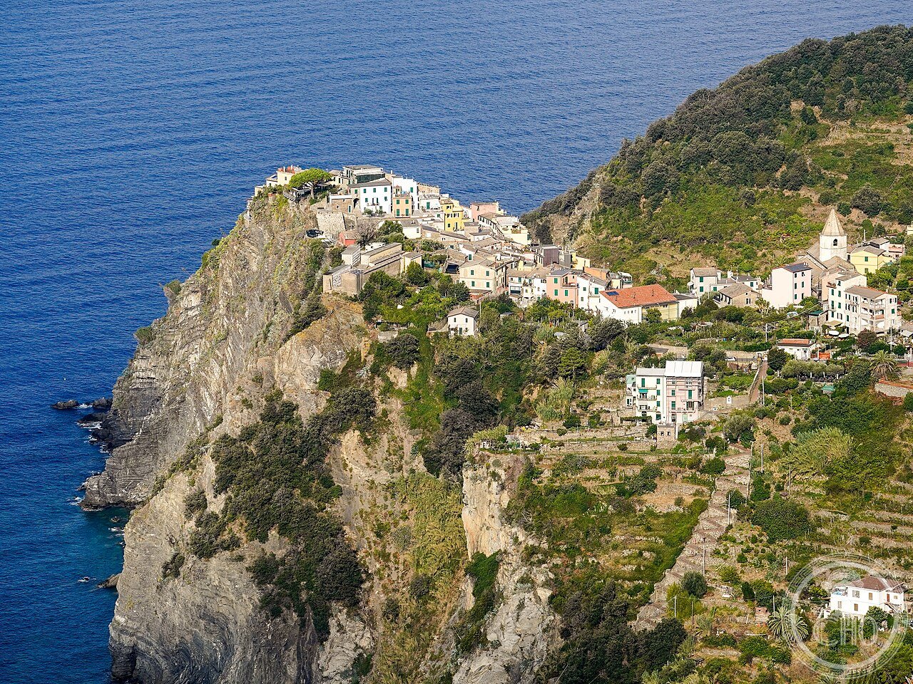 East Above Corniglia Cinque Terre crop Sep23 A7C 06797