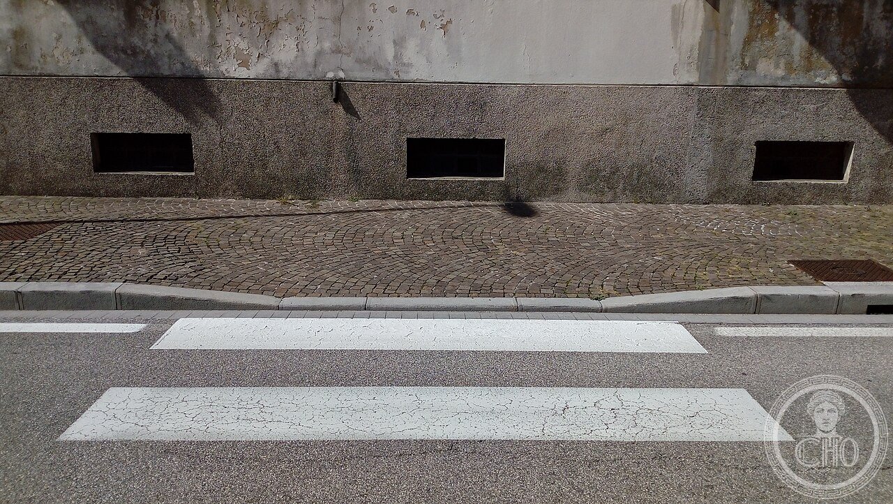 Lowered kerb 1
