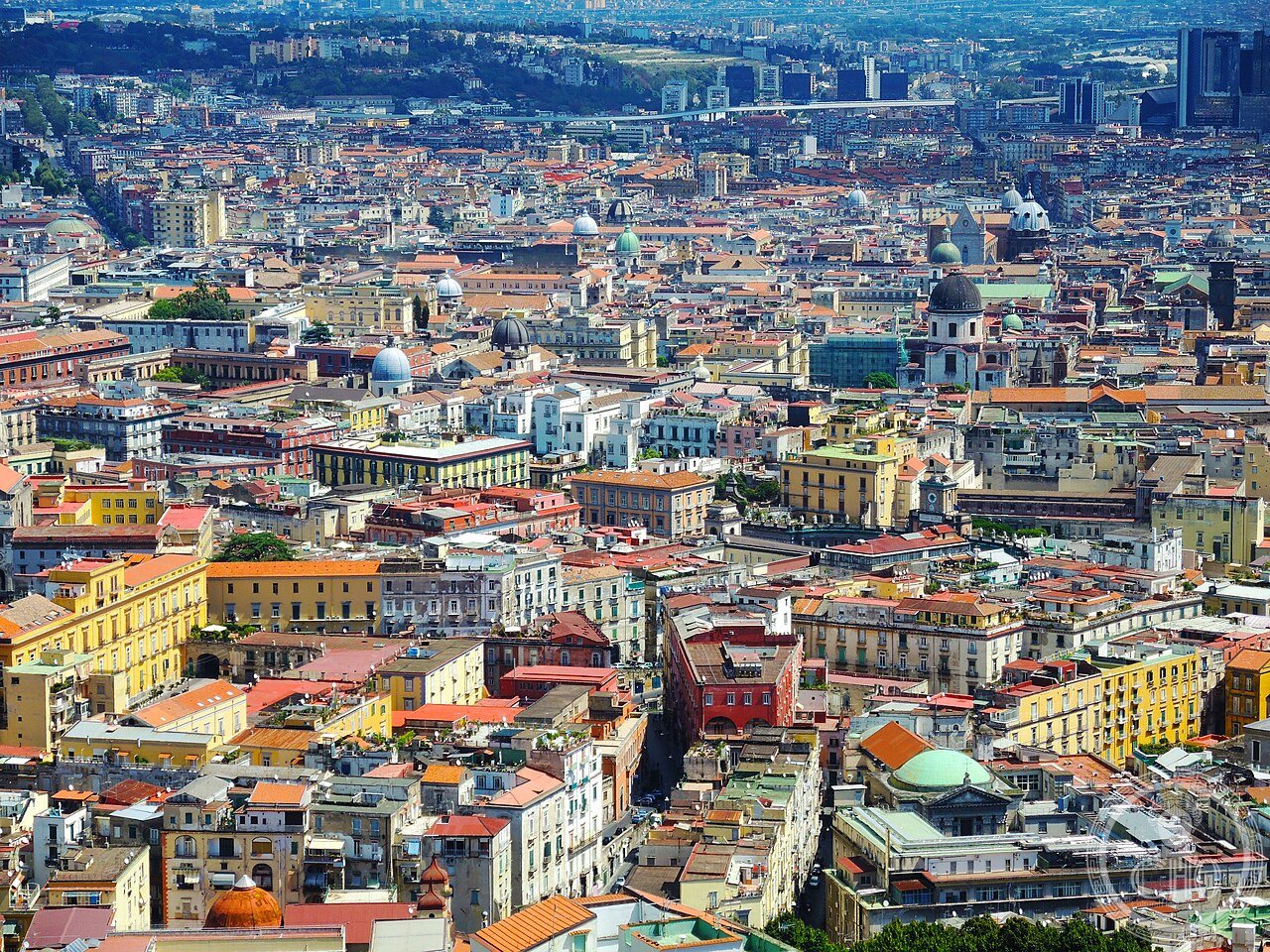 Naples, Italy (Unsplash)