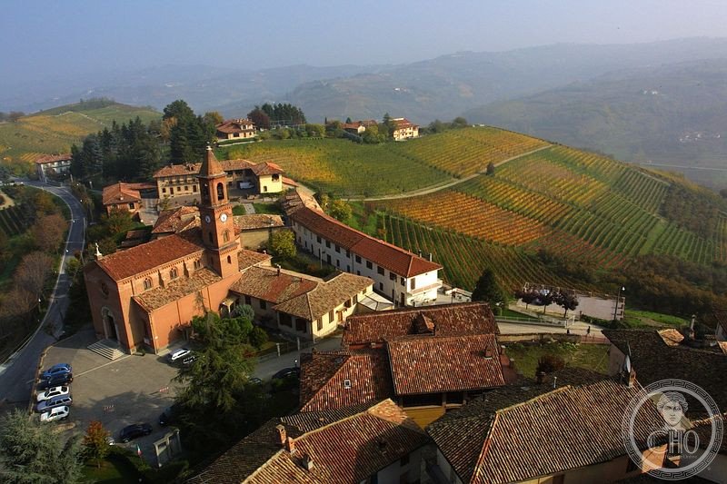 Serralunga d'Alba 0001