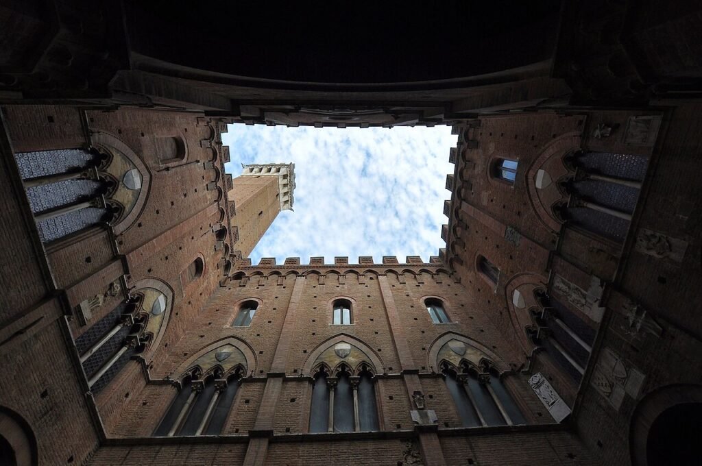 Siena, Piazza del Campo 04 (2017)