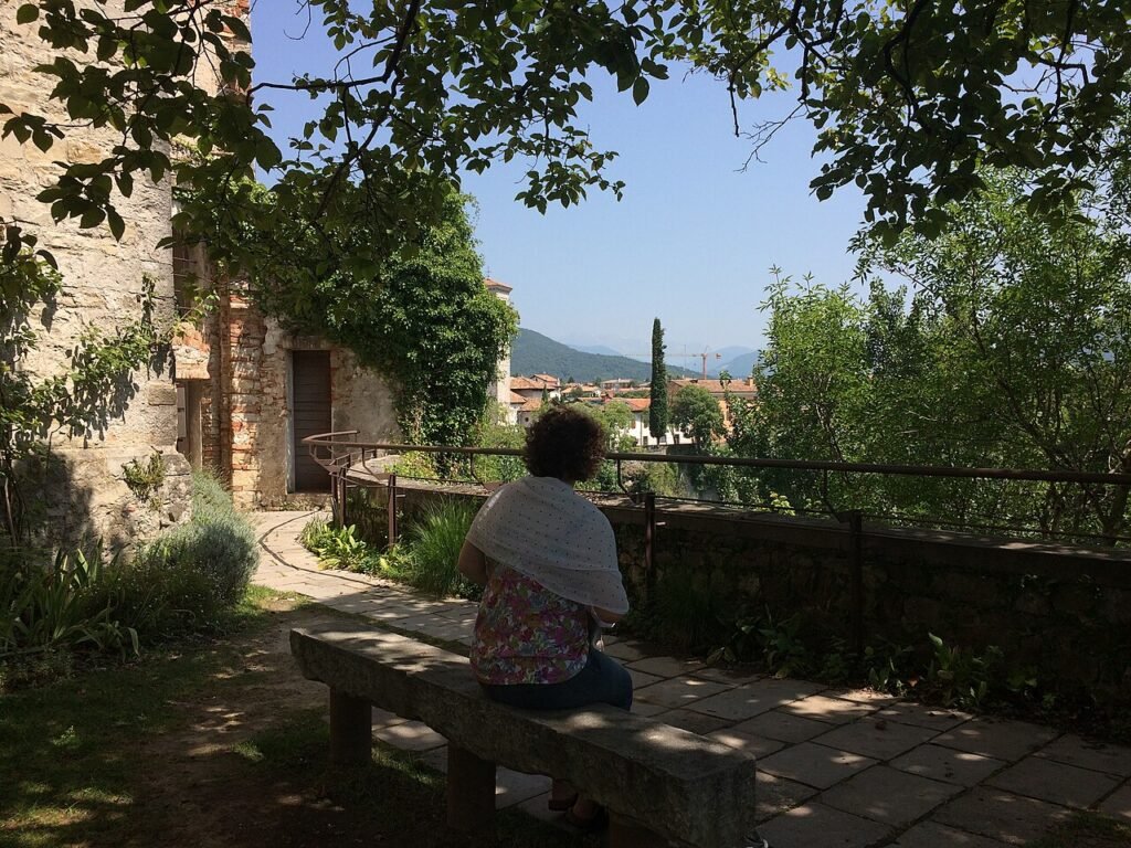 Slovenia 2 (36674714481)