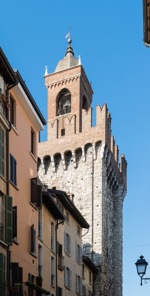 Torre della Pallata in Brescia (1)