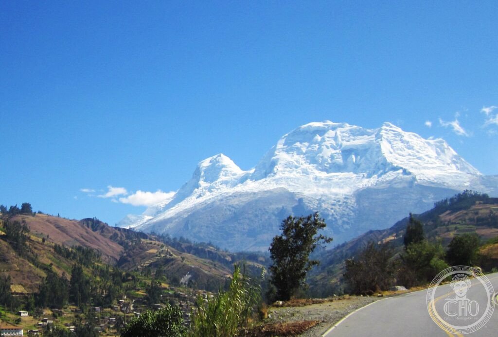 Parco Nazionale del Huascarán (sito naturale): le vette nevose delle Ande tropicali (Huascarán, Perù) Parco Nazionale del Huascarán (sito naturale): le vette nevose delle Ande tropicali (Huascarán, Perù)