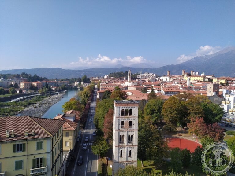 Ivrea — Citt&agrave; Industriale del XX Secolo (1930-1960): l'Utopia Sociale di Adriano Olivetti e il Migliore Modello di Comunit&agrave; Fabbrica del Novecento (UNESCO 2018)