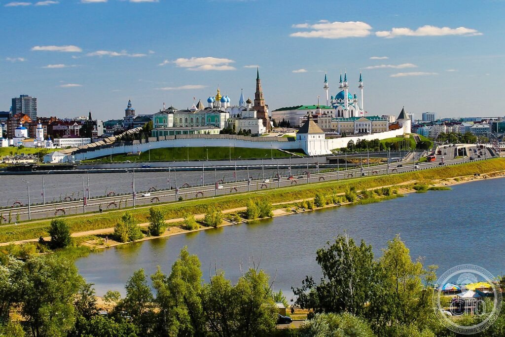 The Kazan Kremlin with the blue domes of the Qol Sharif Mosque and the leaning Söyembikä Tower