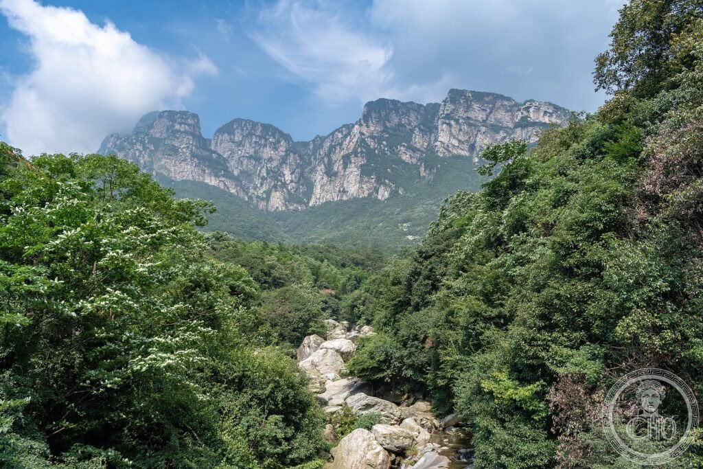 Forested peaks and ridges of Mount Lu (Lushan) in Jiangxi, China