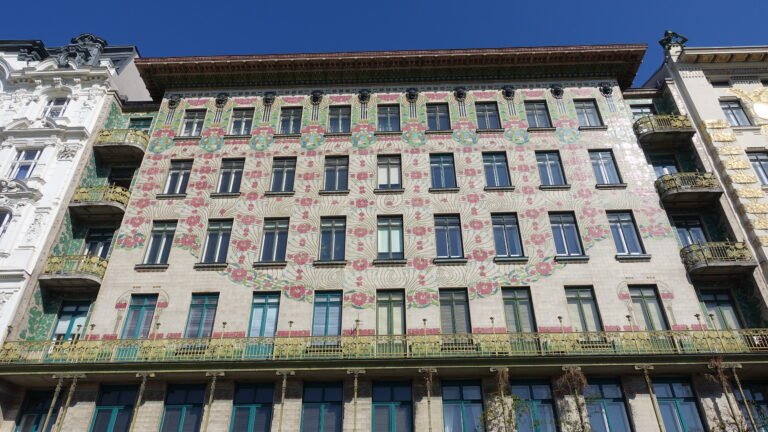 Majolikahaus — Vienna