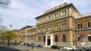 MAK – Museum of Applied Arts Wien — via Wikimedia Commons