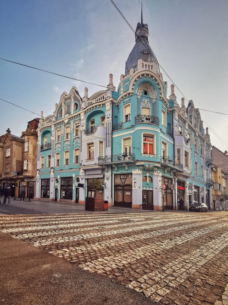 The lily-style Munich Secession façade of the Moskovits Miksa Palace, Oradea The lily-style Munich Secession façade of the Moskovits Miksa Palace, Oradea