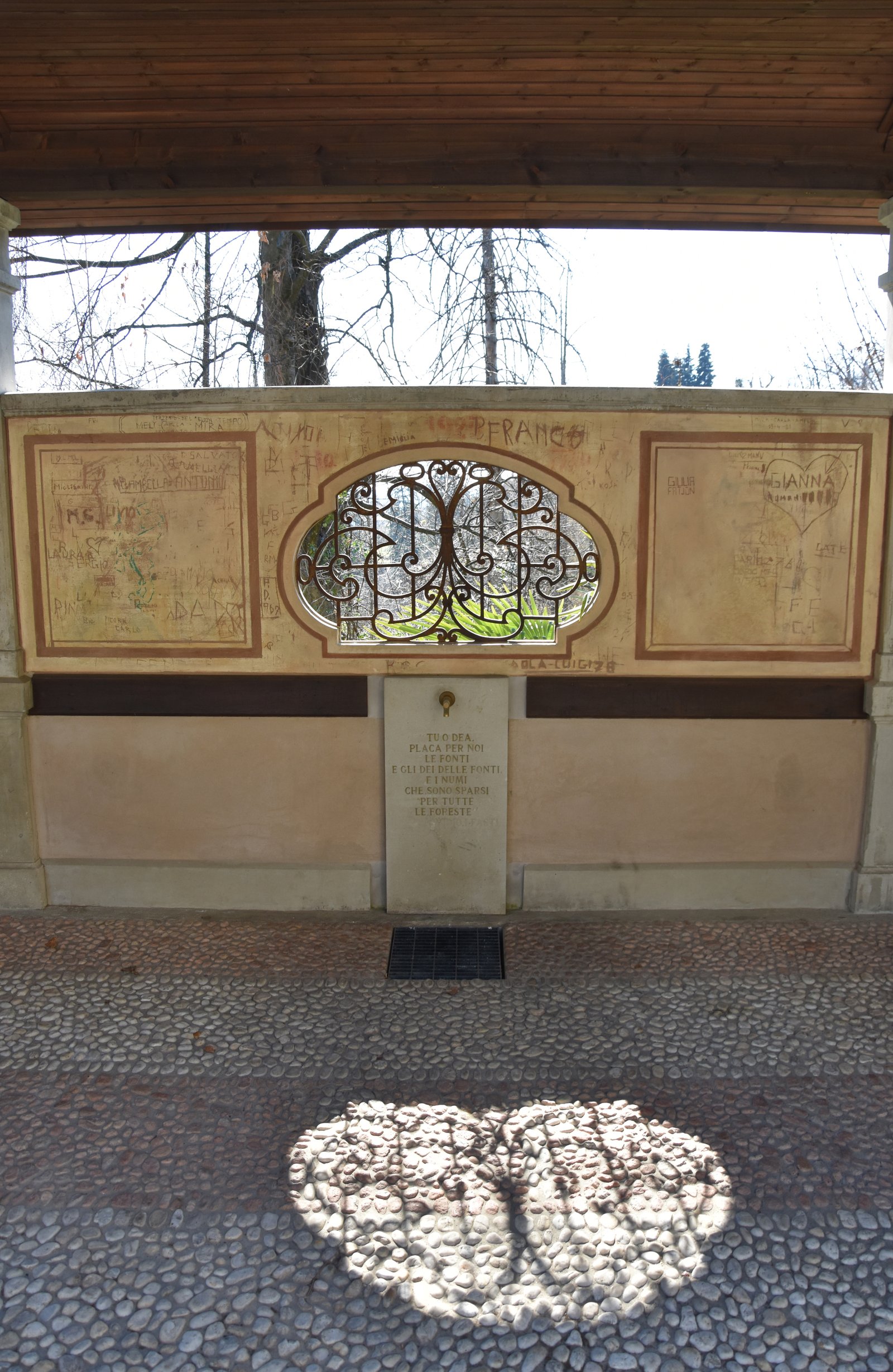 Antica pensilina del tram — a restored late-eclectic tram shelter at the Velate junction, Varese