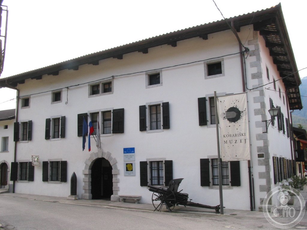 Kobariški muzej exterior — Kobarid Museum of the First World War, Slovenia