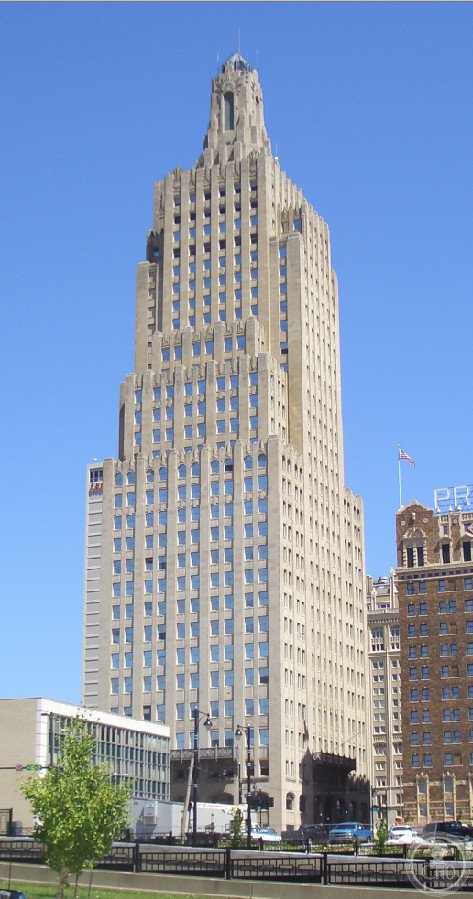 Kansas City Power and Light Building — Art Deco skyscraper at 14th and Baltimore, Kansas City, 1931