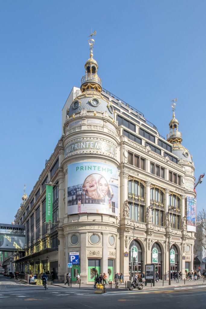 Stained-glass cupola of Printemps Haussmann department store, Paris Stained-glass cupola of Printemps Haussmann department store, Paris