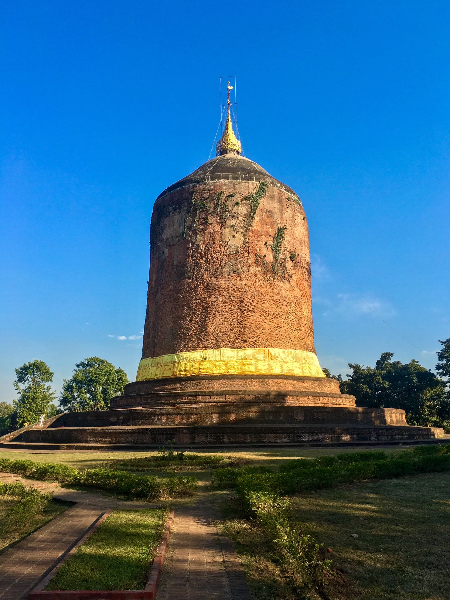 Bawbawgyi Stupa at Sri Ksetra, one of the oldest brick stupas in Myanmar, rising against a clear sky