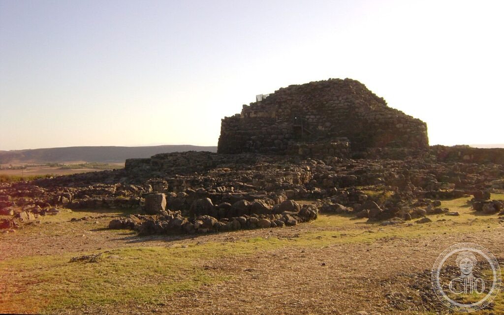 Su Nuraxi di Barumini nuraghe complesso quattro torri bronzo medio sardegna UNESCO 1997