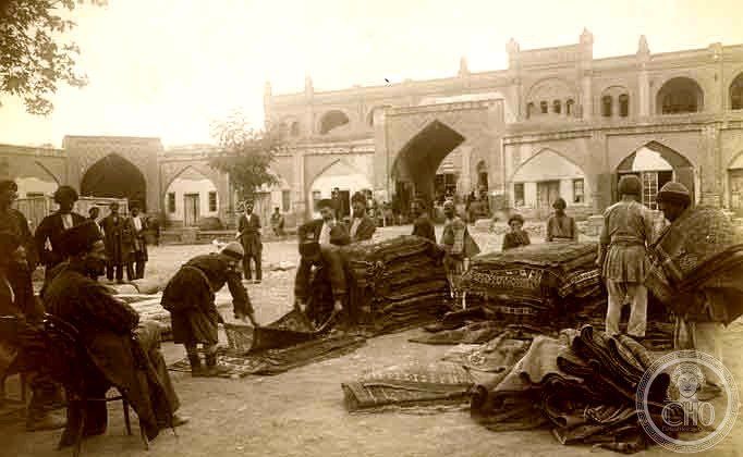 Azerbaijani carpet weaving — Baku