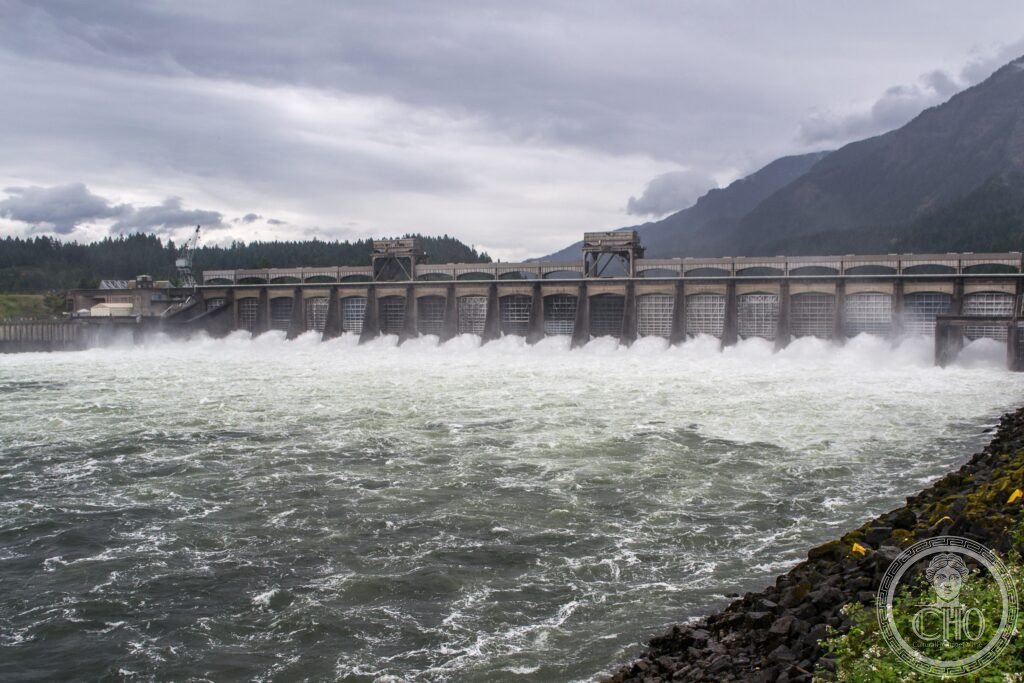 Bonneville Dam (1937), Columbia River, Cascade Locks, Oregon