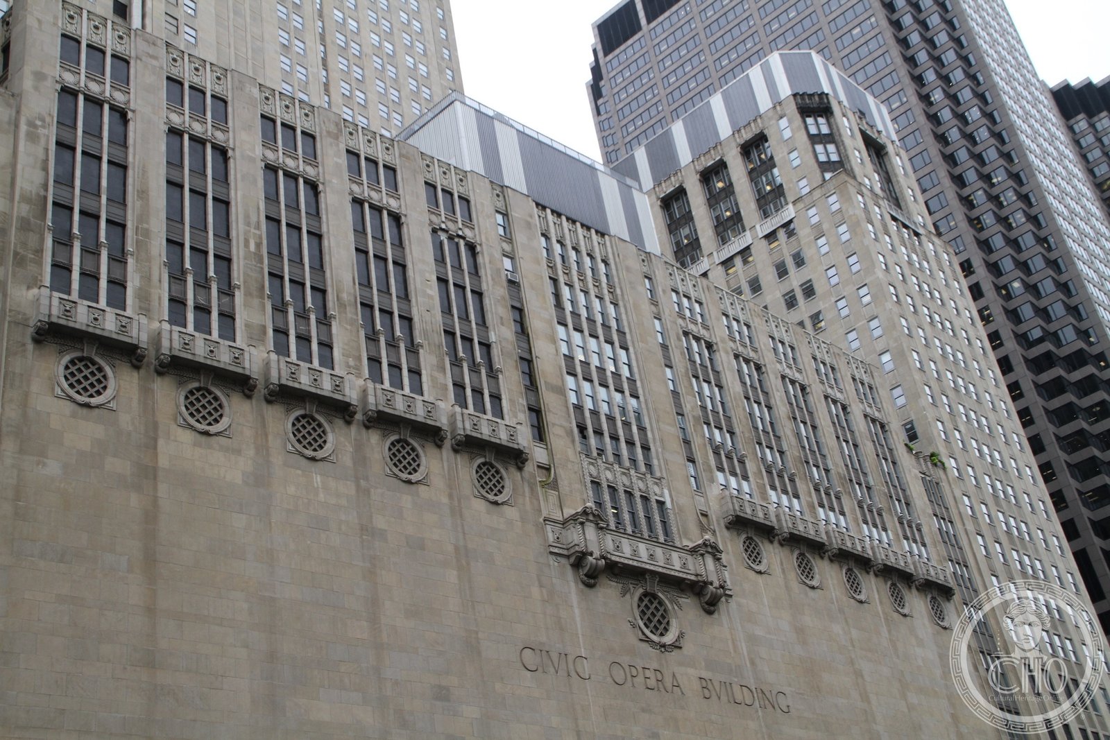 Civic Opera Building 1929 Art Deco 20 North Wacker Drive Chicago Illinois Lyric Opera Insull Graham Anderson Probst White
