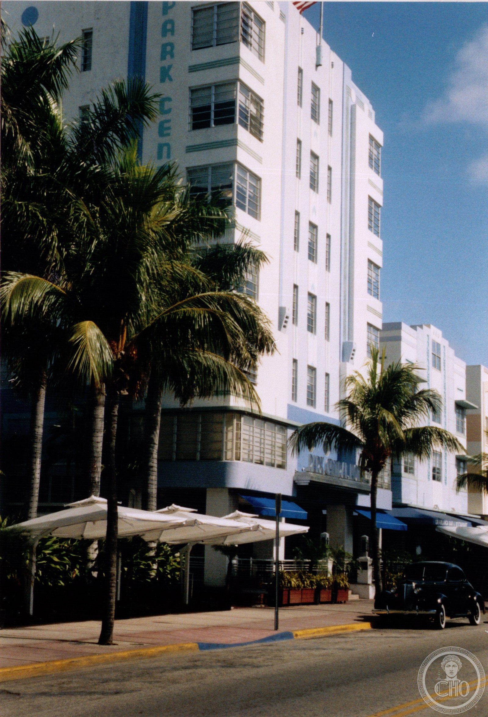 Park Central Hotel 1937 South Beach 640 Ocean Drive Art Deco Henry Hohauser Streamline Moderne white stucco
