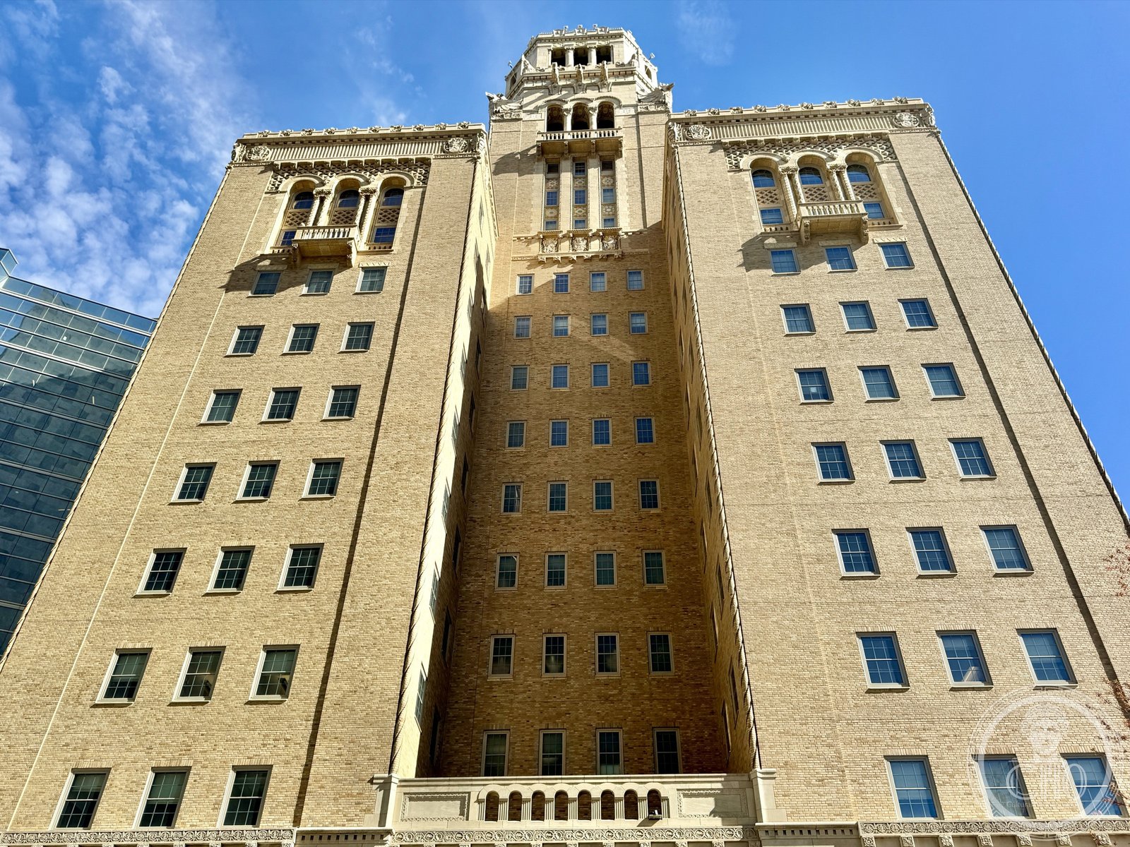 Plummer Building Art Deco tower rising over the Mayo Clinic campus in Rochester, Minnesota