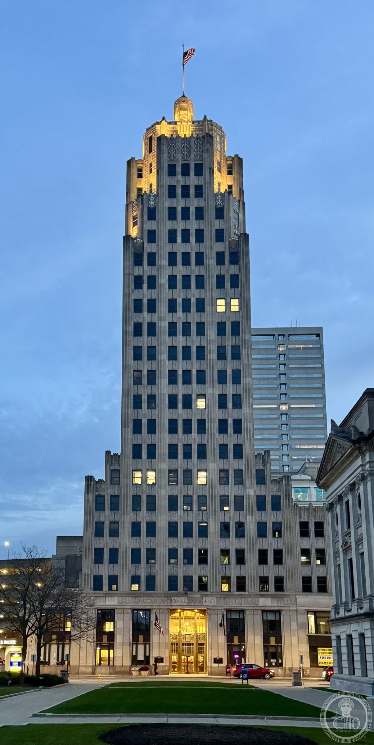 Lincoln Bank Tower rising 22 stories above downtown Fort Wayne, Indiana, Art Deco skyscraper completed 1930