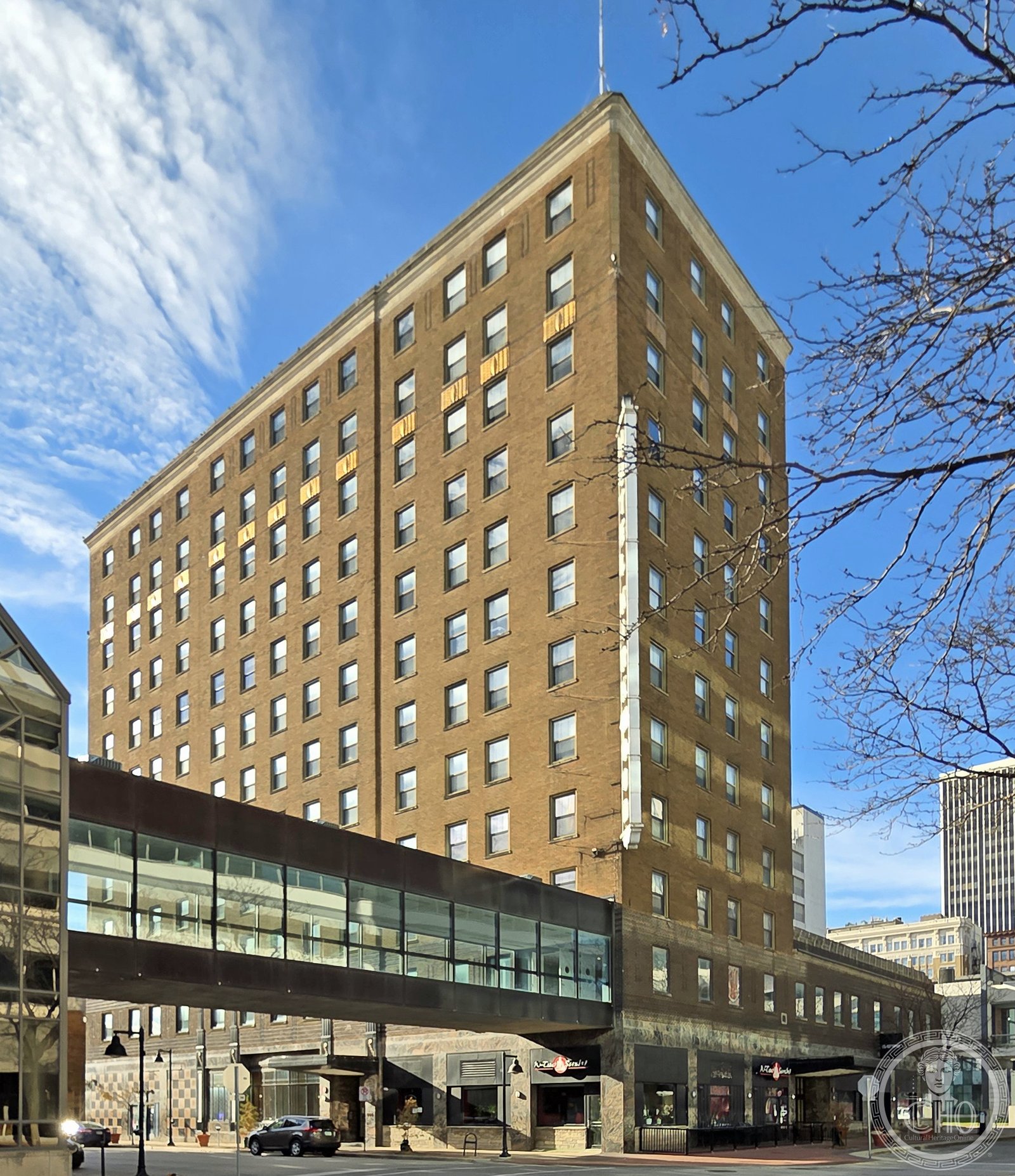 Hotel Kirkwood (1930), 400 Walnut Street, Des Moines, Iowa, twelve-story Art Deco hotel designed by H.L. Stevens and Company of Chicago, viewed from the northeast.