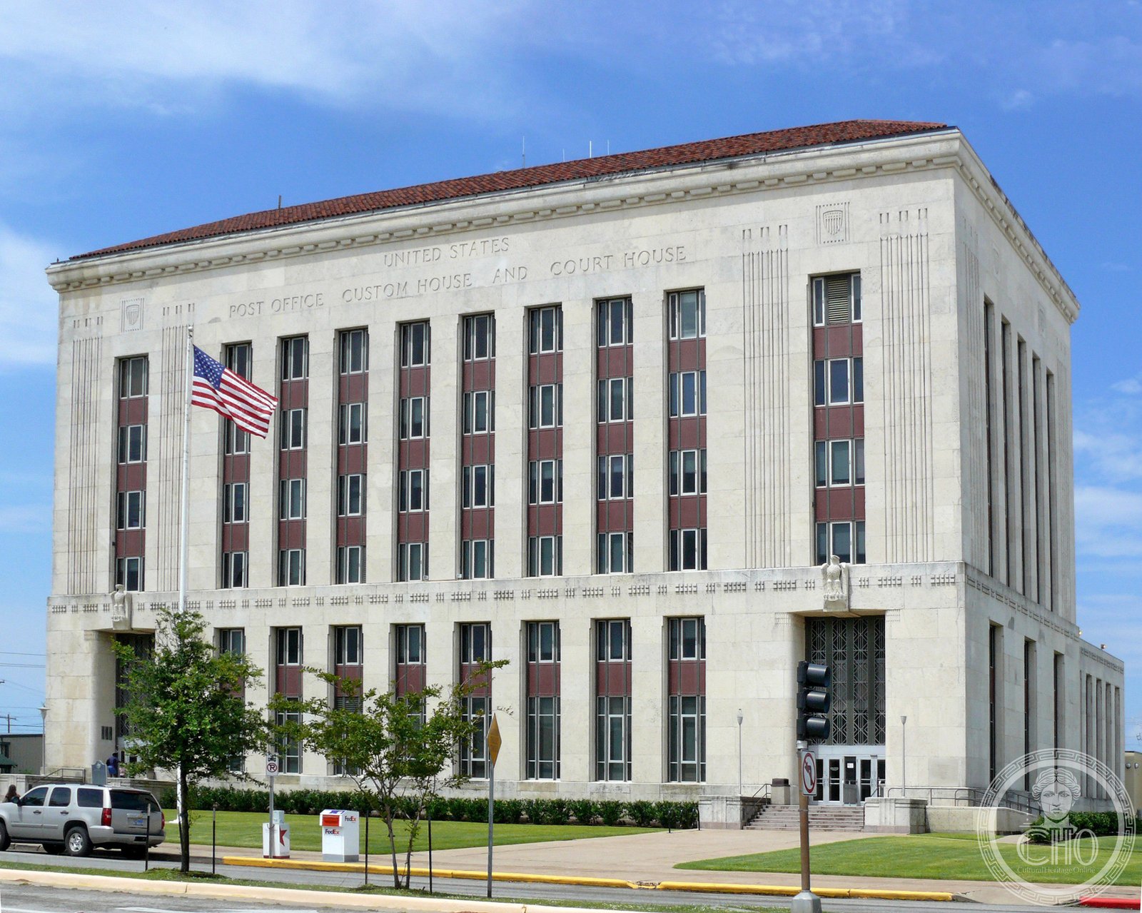 Galveston United States Post Office, Custom House and Courthouse (1937), 601 25th Street, Galveston, Texas, eight-story Art Deco federal building by Alfred C. Finn clad in porous fossiliferous limestone with visible marine shell fossils.