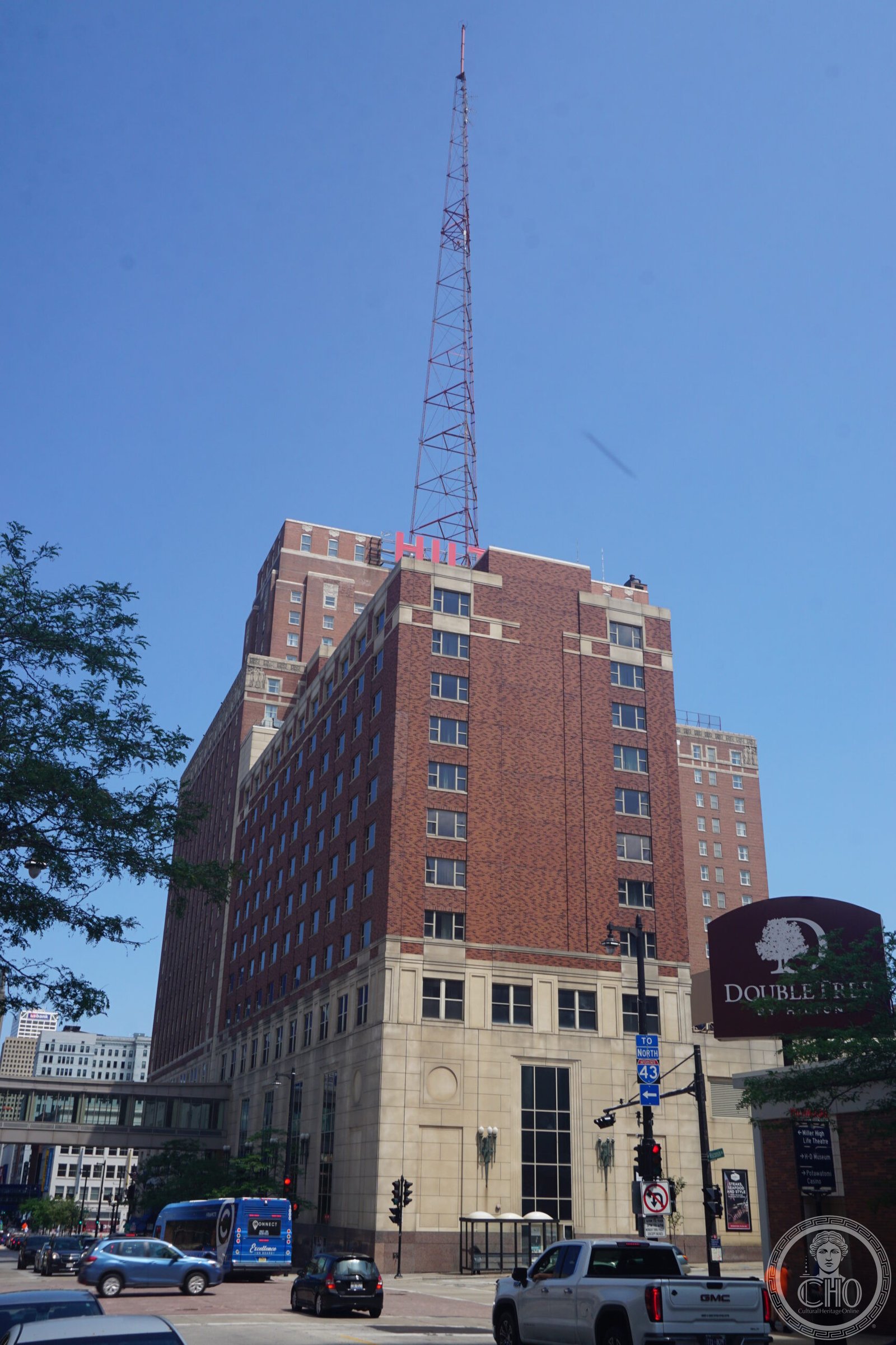 Hilton Milwaukee City Center former Schroeder Hotel 1928 tower on Wisconsin Avenue downtown Milwaukee