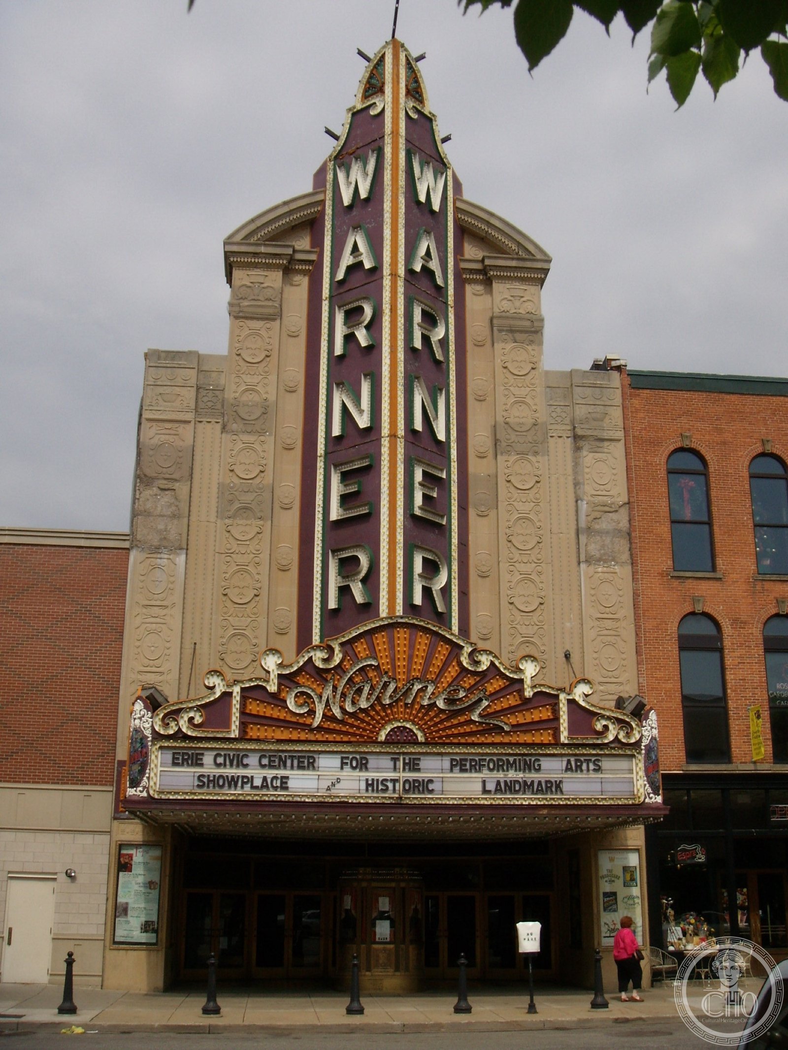 Warner Theatre facade on State Street, Erie, Pennsylvania, 2007