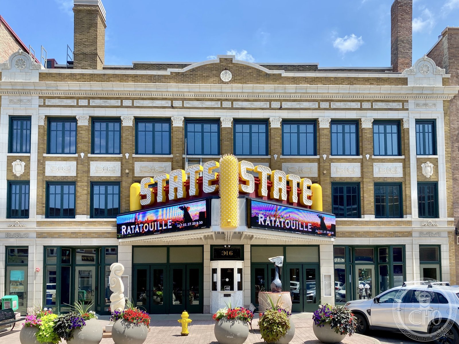 State Theatre facade, Phillips Avenue, downtown Sioux Falls, South Dakota, Art Deco marquee